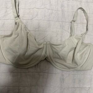 SKIMS Cream Bra